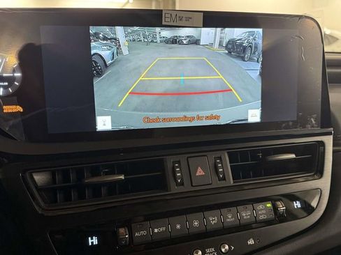 New 2025 Lexus ES 350 350 image 6