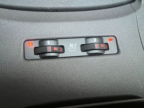 Used 2011 Lexus ES 350 image 27