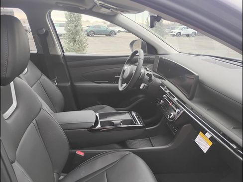 New 2026 Hyundai Tucson Limited w/ Tow & Go Package AWD/4WD image 9