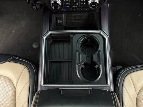 Used 2021 Ford F450 Limited w/ FX4 Off-Road Package AWD/4WD image 34