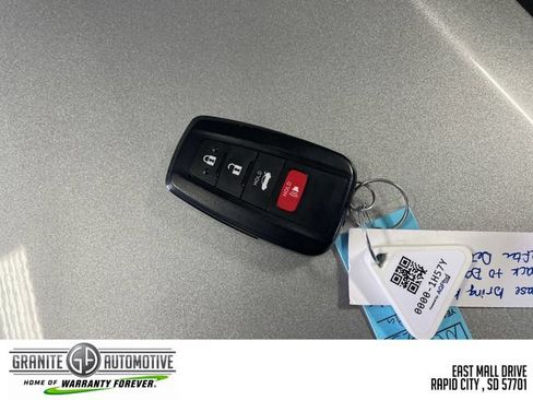 Used 2023 Toyota Camry XSE w/ Cold Weather Package FWD image 8
