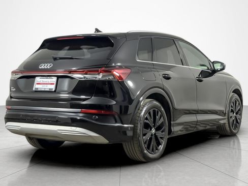 Used 2023 Audi Q4 e-tron Premium Plus w/ Premium Plus RWD image 5