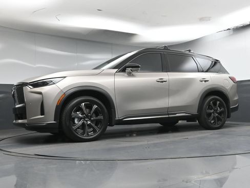 Used 2026 INFINITI QX60 Autograph w/ Dark Cargo Package AWD/4WD image 31