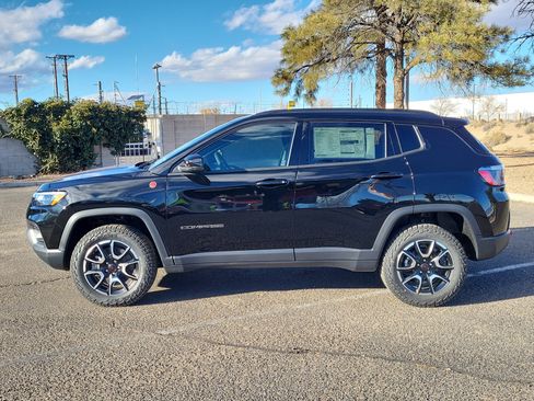 New 2026 Jeep Compass Trailhawk w/ Sun, Sound & Navigation Group image 3