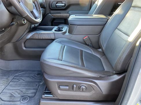 Used 2021 GMC Sierra 2500 Denali w/ Denali Ultimate Package image 18