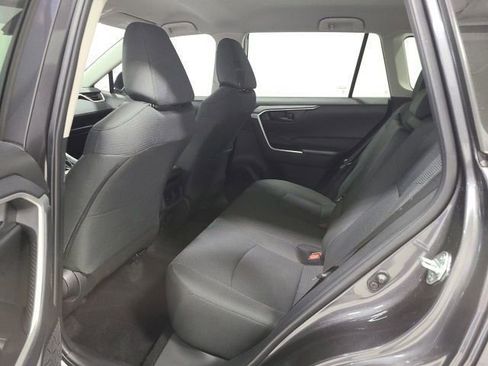 Certified 2024 Toyota RAV4 LE AWD/4WD image 18