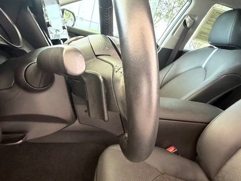 Used 2022 Toyota Camry XSE w/ Navigation Package FWD image 41