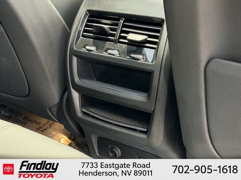 Used 2024 BMW X5 xDrive40i w/ Parking Assistance Package AWD/4WD image 15