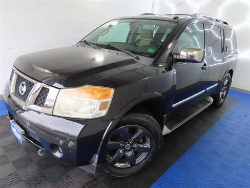 Used 2013 Nissan Armada Platinum w/ Platinum Reserve Pkg image 4