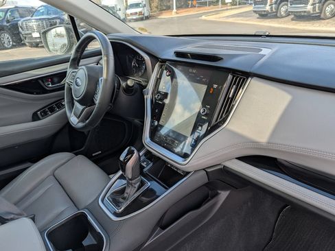 Used 2025 Subaru Legacy Limited AWD/4WD image 25