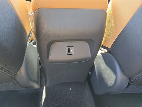 New 2025 Nissan Sentra SV w/ SV Premium Package image 17