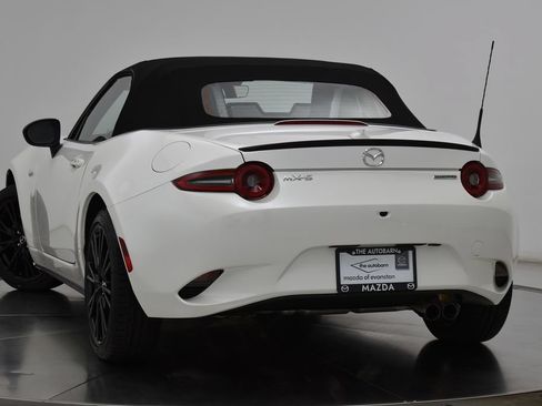New 2026 MAZDA MX-5 Miata Club RWD image 7