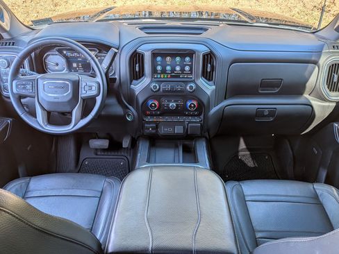 Used 2023 GMC Sierra 2500 Denali w/ Denali Black Diamond Edition image 33