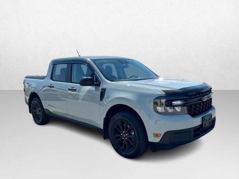 Used 2024 Ford Maverick XLT w/ XLT Luxury Package AWD/4WD image 3