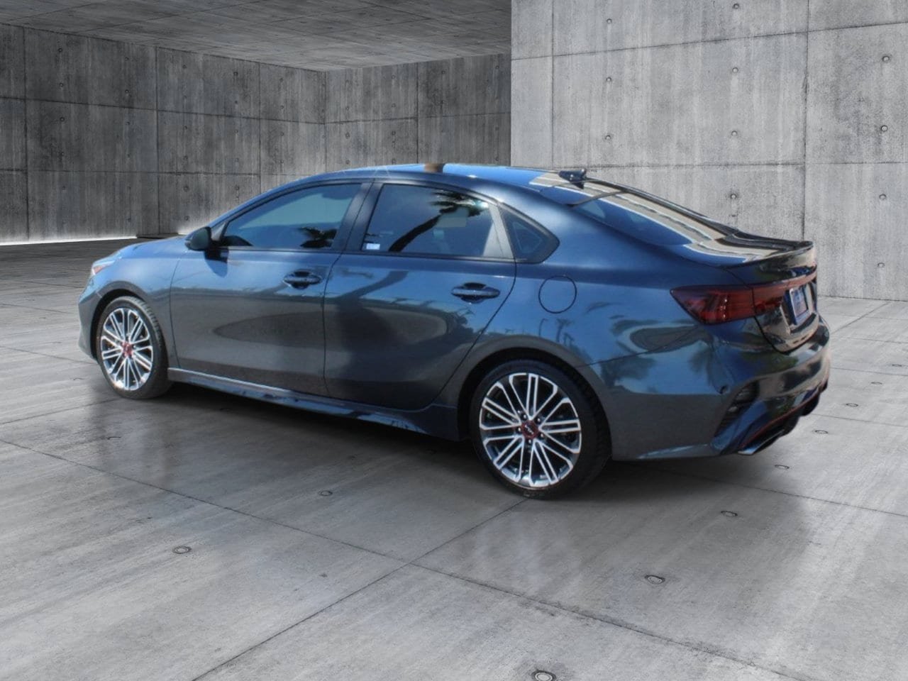 Used 2023 Kia Forte GT FWD image 3