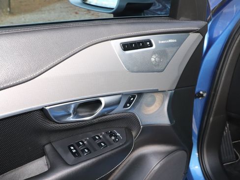 Used 2019 Volvo XC90 T6 R-Design w/ Advanced Package image 14