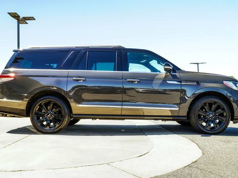 Used 2023 Lincoln Navigator L Black Label AWD/4WD image 6