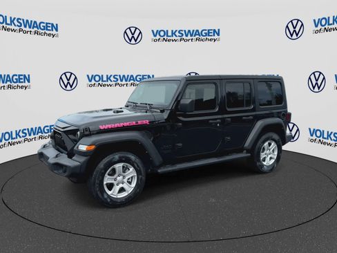 Used 2021 Jeep Wrangler Unlimited Sport AWD/4WD image 4