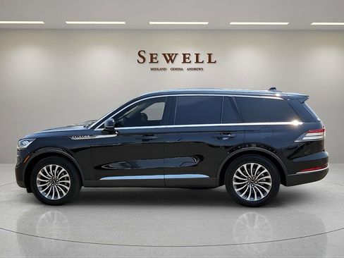 Used 2020 Lincoln Aviator Reserve w/ Elements Package Plus AWD/4WD image 2