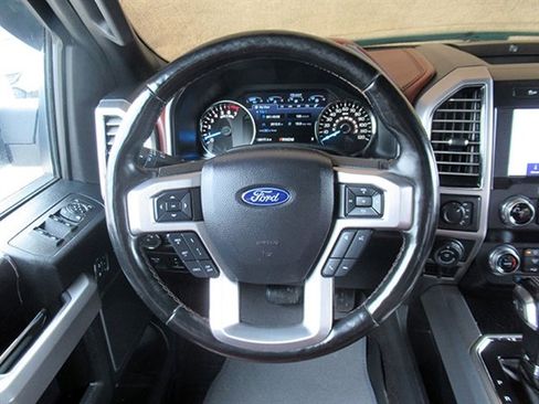 Used 2020 Ford F150 Platinum w/ Technology Package image 17