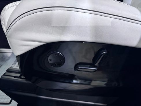 Used 2016 Tesla Model X 90D image 12