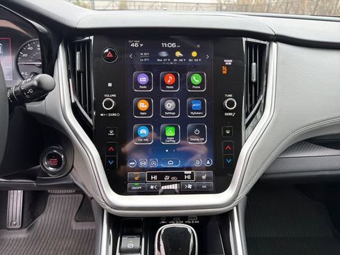 Used 2024 Subaru Outback Premium image 18