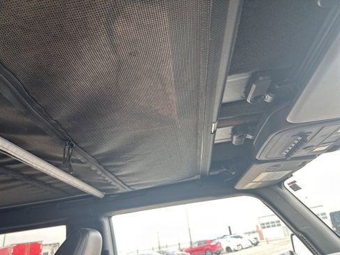 Used 2022 Ford Bronco Badlands image 19