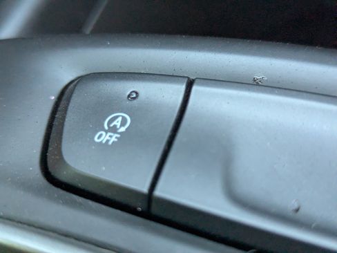 Used 2024 Chevrolet Trax LS image 33