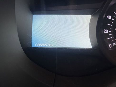 Used 2024 Ford Edge SEL w/ Sport Appearance Package image 2