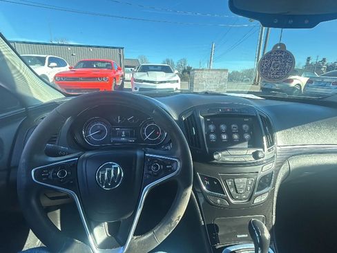 Used 2016 Buick Regal Premium AWD/4WD image 27