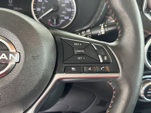 Used 2024 Nissan Sentra SR w/ SR Premium Package FWD image 23