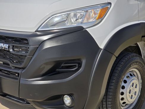 Used 2025 RAM ProMaster 2500 w/ Convenience Group FWD image 7