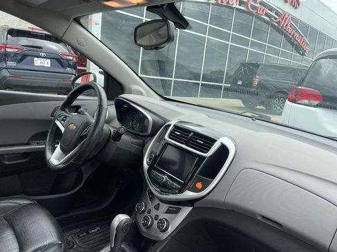 Used 2020 Chevrolet Sonic Premier FWD image 2