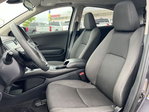 Used 2022 Honda HR-V EX image 13