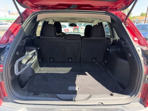 Used 2014 Jeep Cherokee Latitude AWD/4WD image 8