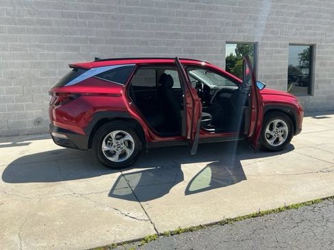 Certified 2024 Hyundai Tucson SEL FWD image 11