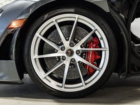 Used 2018 McLaren 720S Performance image 31