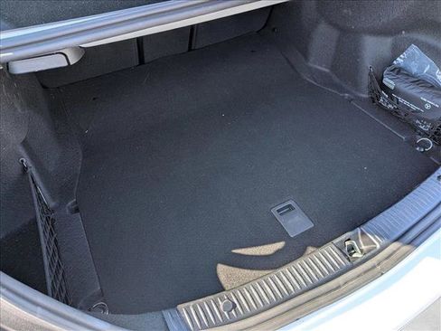 Used 2019 Mercedes-Benz C 300 4MATIC Sedan image 6