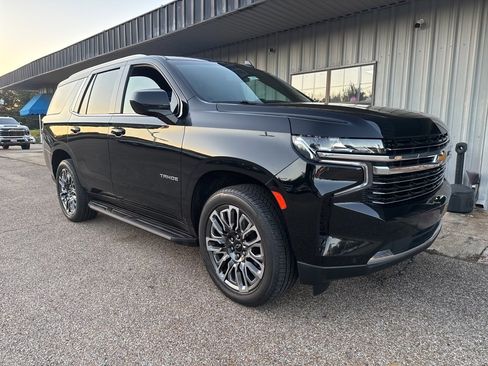 Used 2023 Chevrolet Tahoe LT image 2