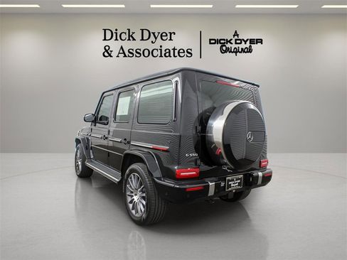 Used 2024 Mercedes-Benz G 550 image 4