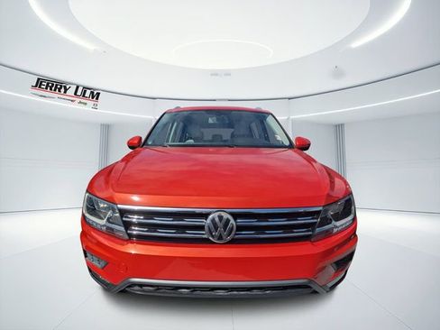 Used 2018 Volkswagen Tiguan SEL image 6