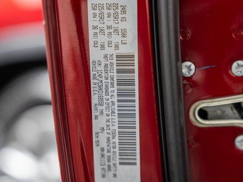 Used 2019 Jeep Cherokee Latitude w/ Popular Appearance Group image 36