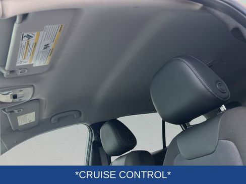 Certified 2024 Chevrolet Trax LT w/ Driver Confidence Package FWD image 12