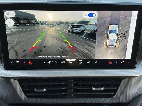 Used 2025 Ford Explorer ST-Line image 24