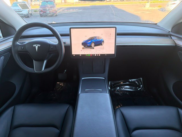 Used 2023 Tesla Model Y Long Range AWD/4WD image 17
