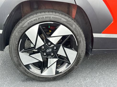 Used 2024 Hyundai Kona Limited image 17