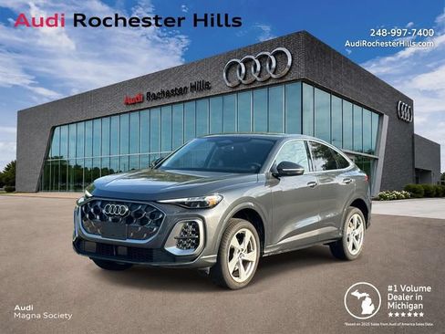 Certified 2025 Audi Q5 Premium Plus w/ Premium Plus AWD/4WD image 1