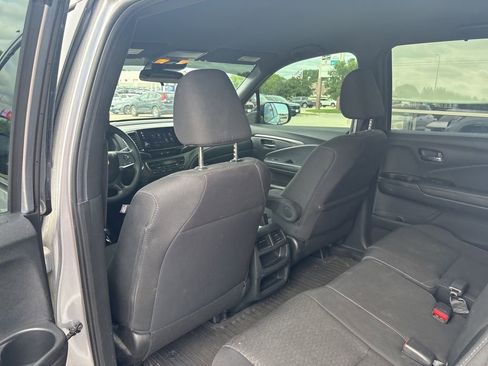 Used 2021 Honda Passport Sport image 35