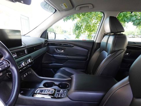 Certified 2023 Honda Pilot EX-L image 13