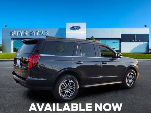 New 2026 Ford Expedition Active RWD image 8